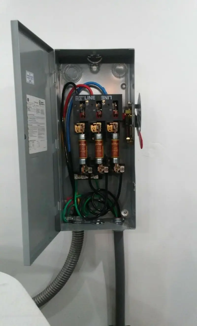 Three-phase disconnect switch installed for Electrical Wiring & Rewiring in Ozark